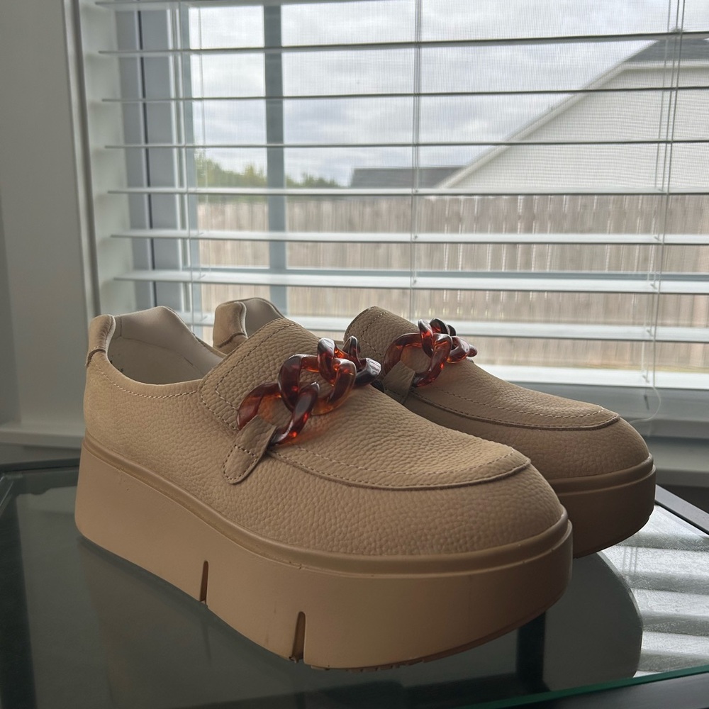 Naked Feet Platform Loafers Size 9.5
